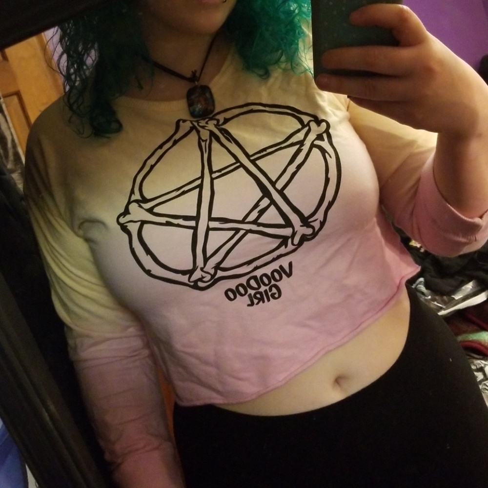 Pastel pentacle crop sweater